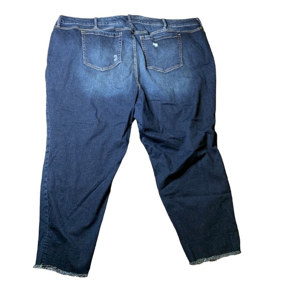 Torrid Distressed Dark Blue Plus Size Boyfriend Jeans Size 28 - Picture 2 of 10